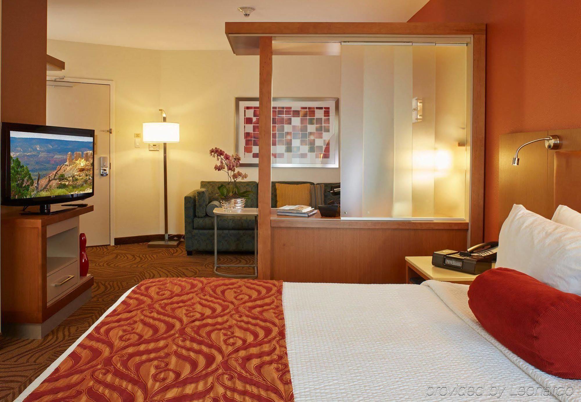 Springhill Suites Denver At Anschutz Medical Campus Aurora Exterior photo